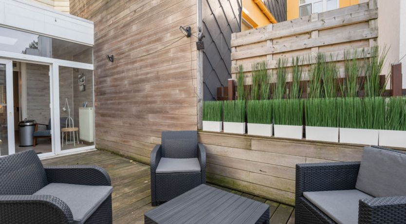 Photo of Les Citrinelles with parking