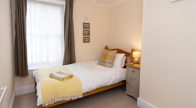 Photo of 3 Bed in Tenby