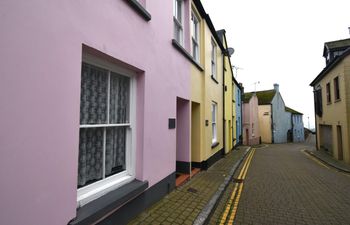 3 Bed in Tenby Holiday Home
