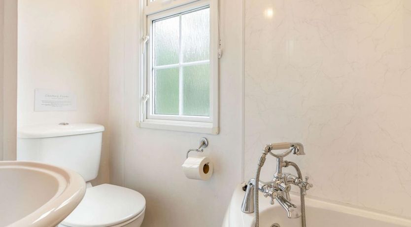 Photo of 2 Bed in Woolacombe