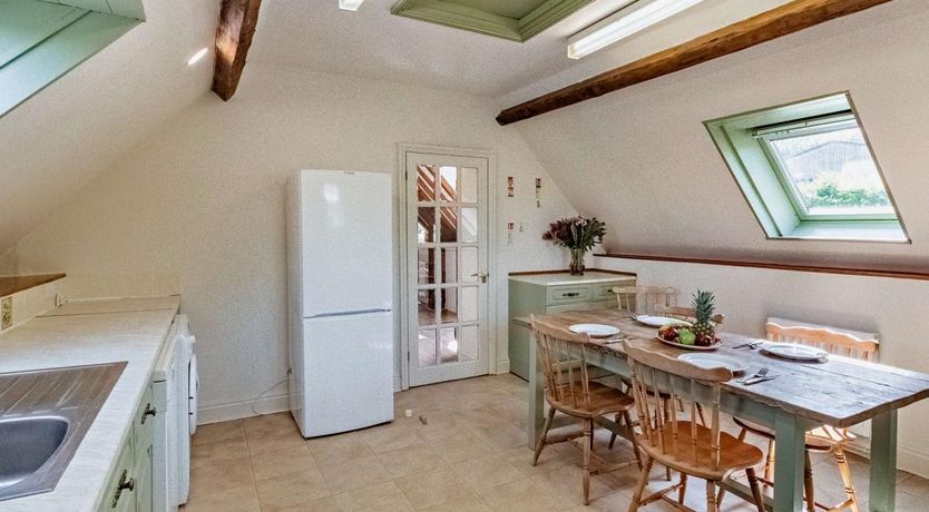 Photo of 3 Bed in Wroxall