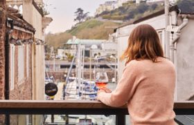 Photo of harbour-breeze-on-harbour-with-hot-tub