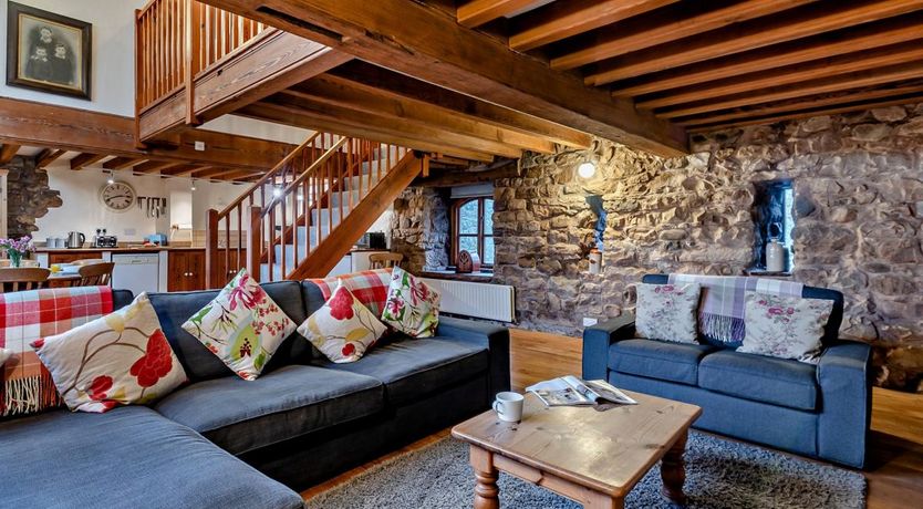 Photo of 3 Bed in Kirkland