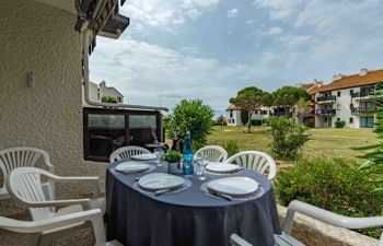 Sombrero Apartment 4 Holiday Home