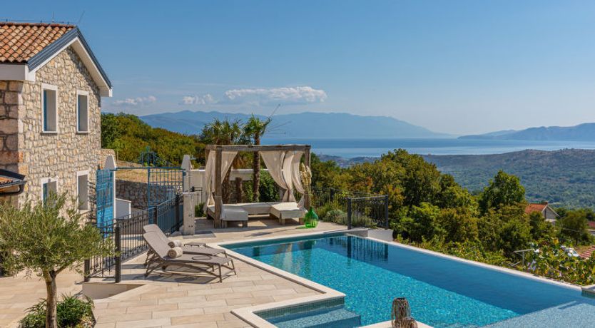 Photo of Vila 72 / Vila 21