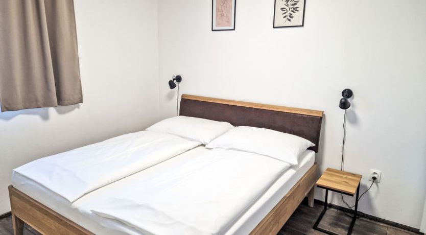 Photo of Lakeview Luxury Lodge & Garden