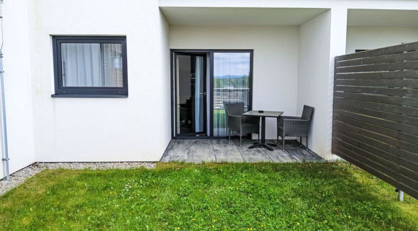 Photo of Lakeview Luxury Lodge & Garden