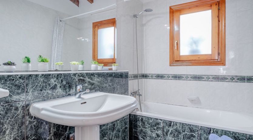 Photo of Los Limoneros