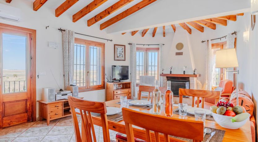 Photo of Los Delfines