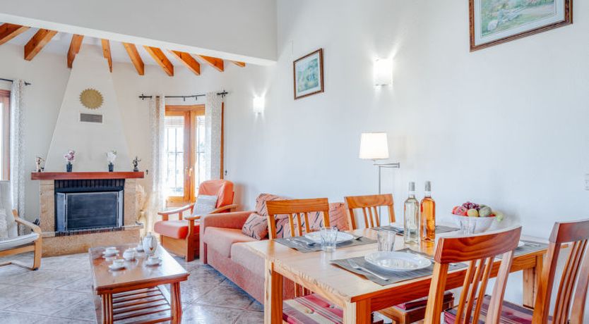 Photo of Los Delfines