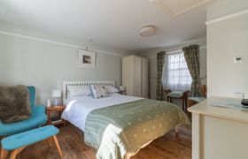 Photo of seaforth-cottage