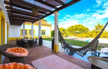 Casa do Lago Holiday Home