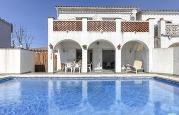Steffy Holiday Home