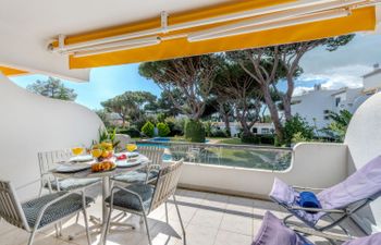 Brisa dos Pinheiros Holiday Home