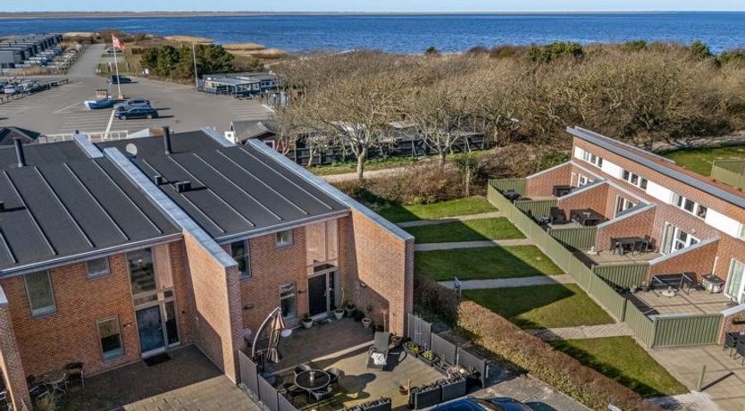 Photo of "Gustav" - 100m to the fjord