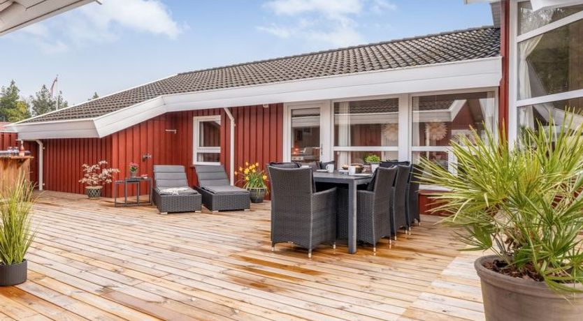 Photo of "Gunborg" - 2.5km from the sea