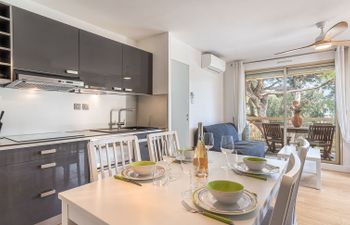 Les Regates Apartment 8 Holiday Home