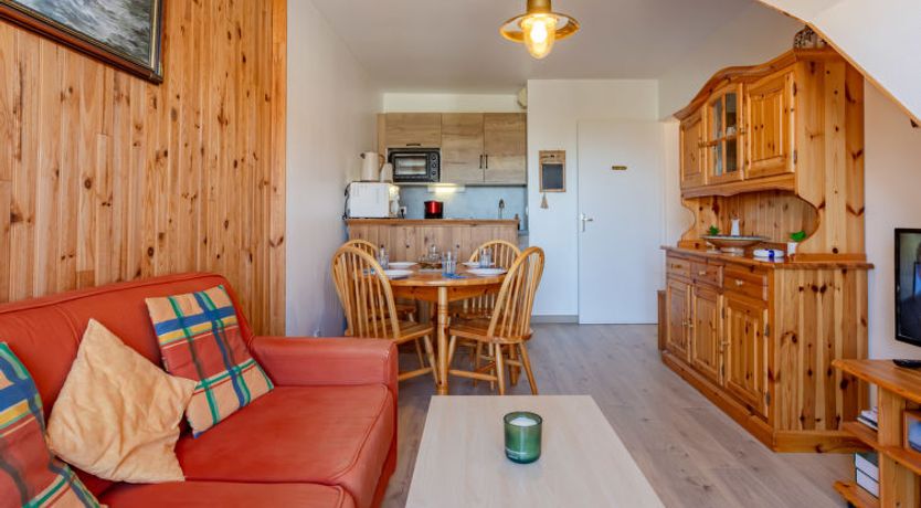 Photo of Fleur Marine Apartment 36