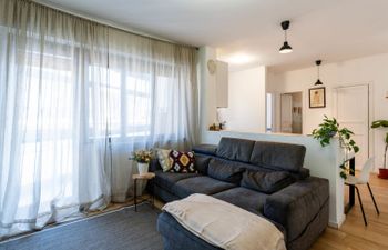 Seaview, Modern Apartment Holiday Home