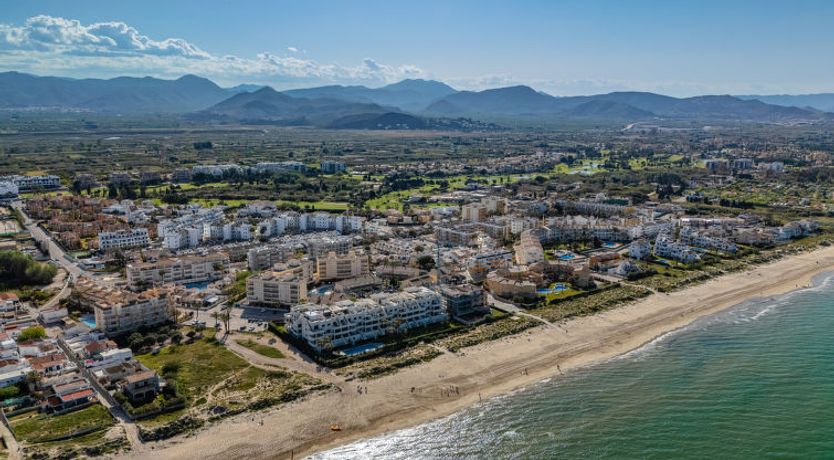 Photo of Las Dunas Oliva Nova