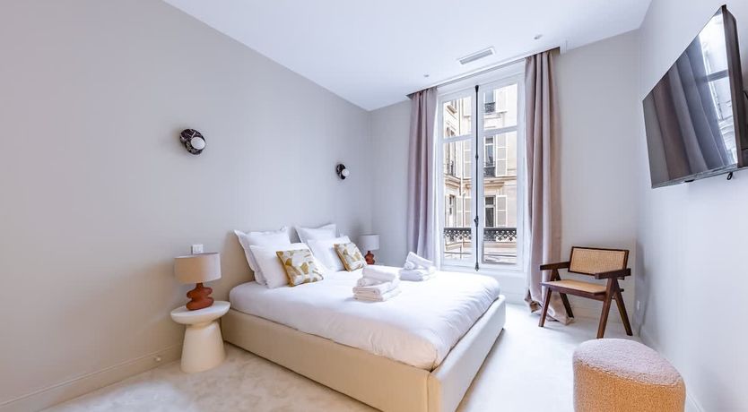 Photo of The Jewel of Paris