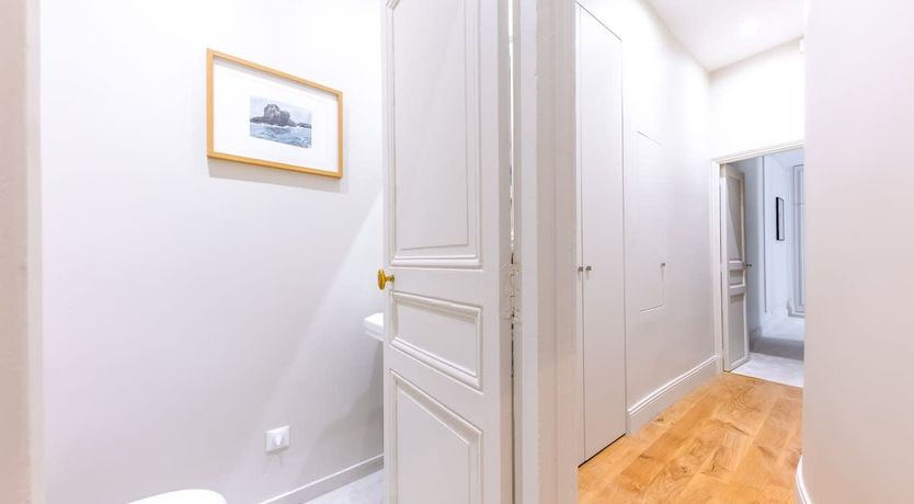 Photo of The Jewel of Paris