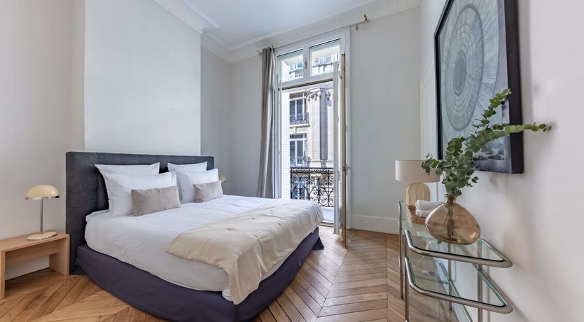 Photo of A Paris Icon