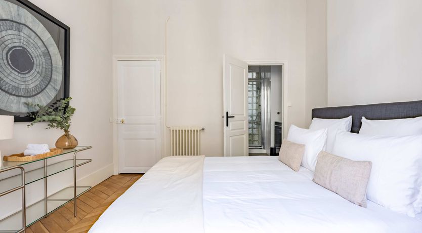 Photo of A Paris Icon