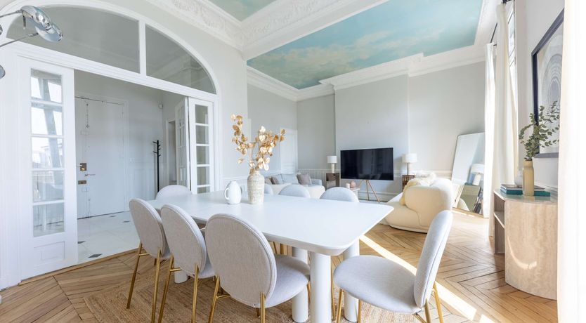 Photo of A Paris Icon