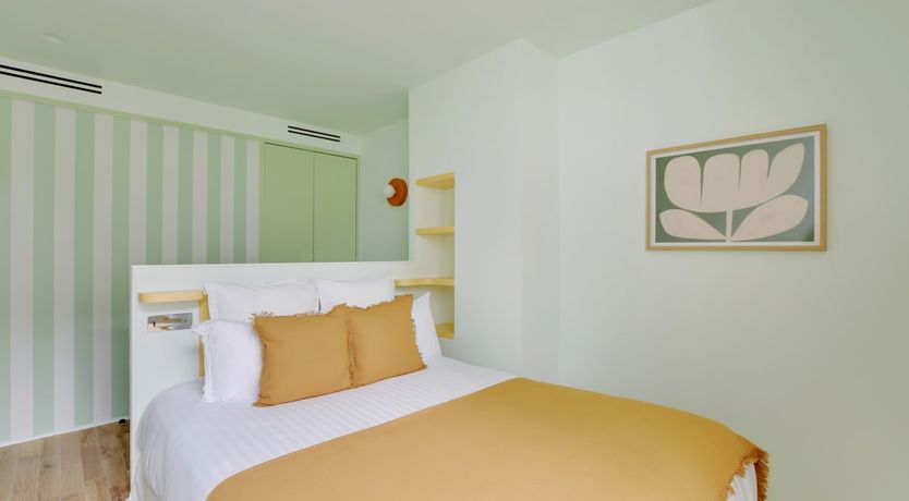 Photo of Vibrant Vintage