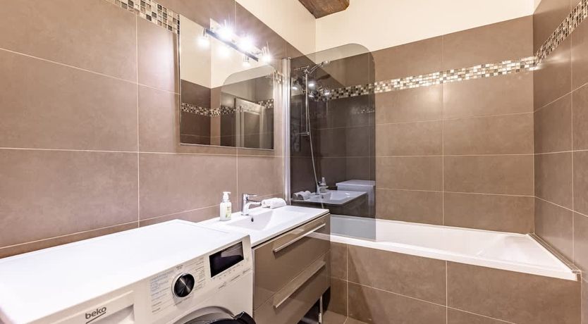 Photo of The Monnaie Retreat