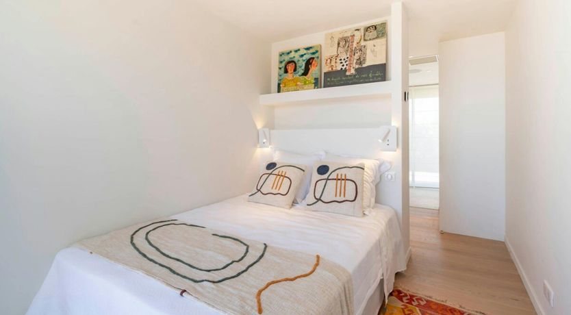 Photo of Sea & Hills