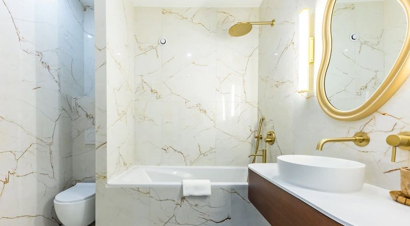 Photo of Lumière Parisienne