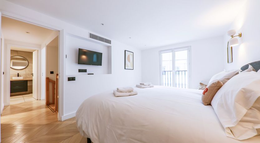 Photo of Madeleine Magnolia