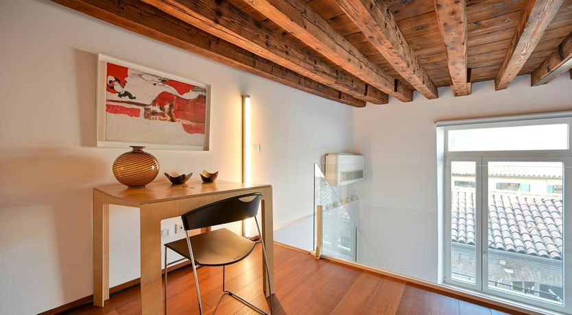 Photo of Canalside Delight