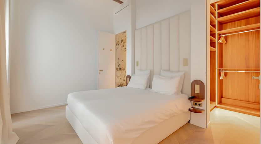 Photo of Marble & Beams