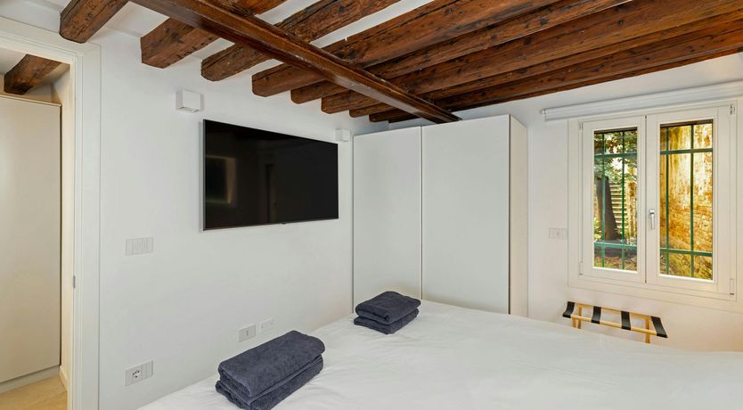 Photo of Gliding Gondolas