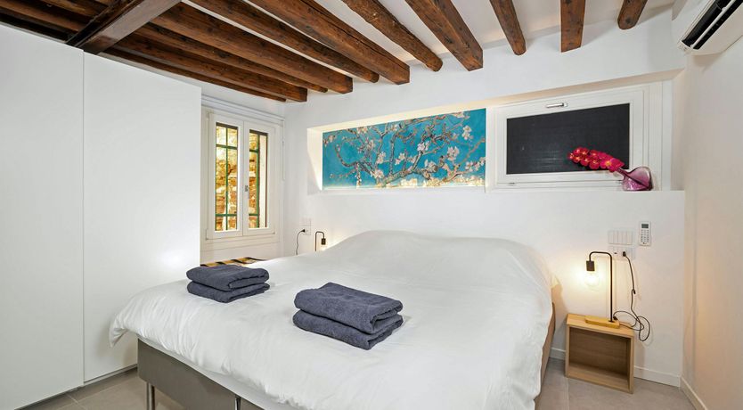 Photo of Gliding Gondolas