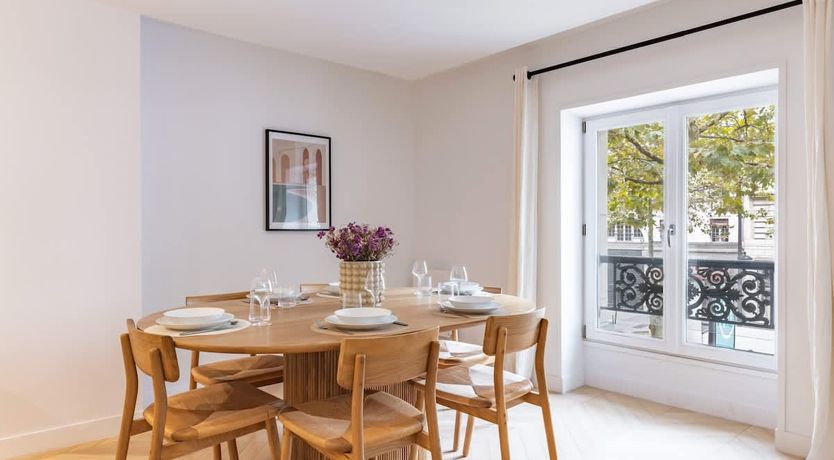 Photo of Madeleine Moment