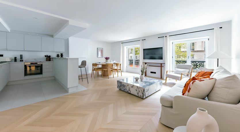 Photo of Madeleine Moment