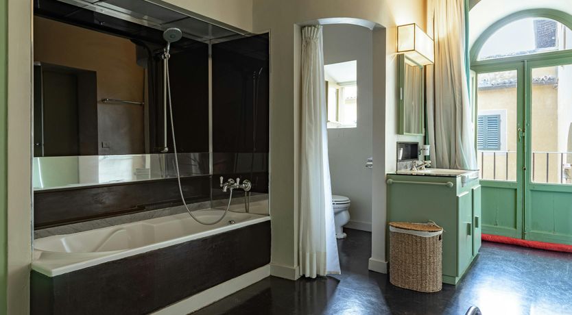 Photo of The Chianti Moon