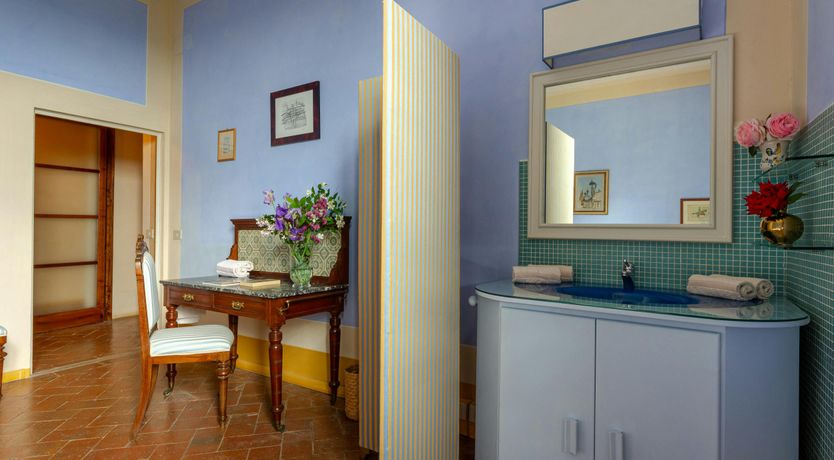 Photo of The Chianti Moon