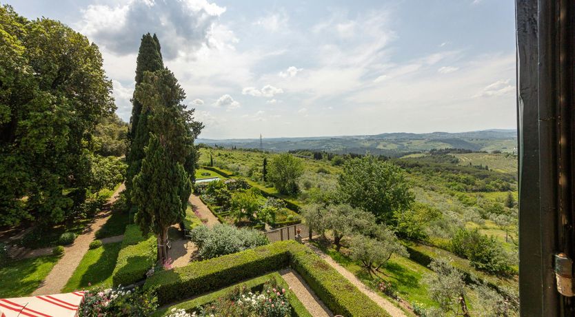 Photo of The Chianti Moon