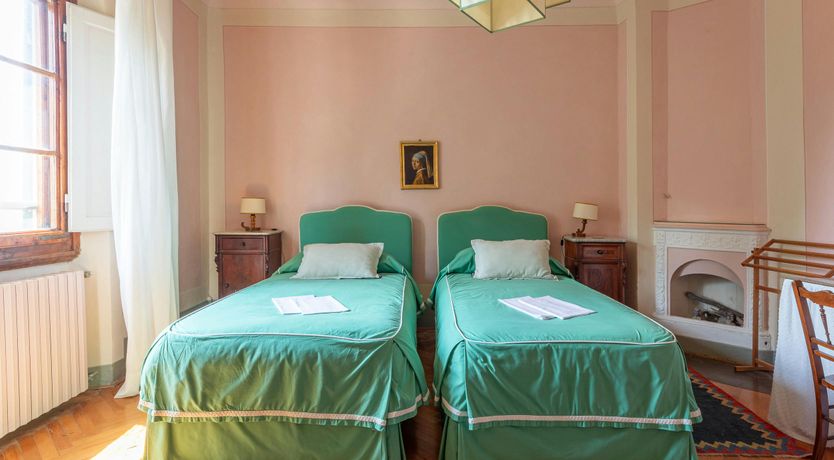 Photo of The Chianti Moon