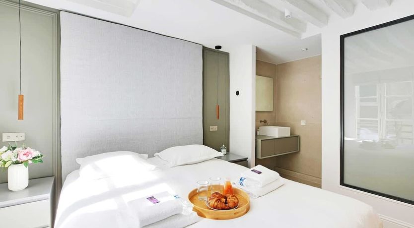 Photo of The Parisian Elegance