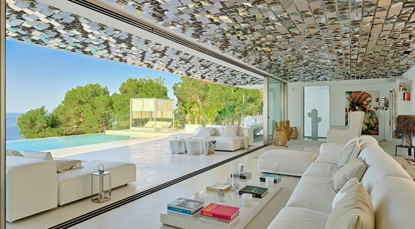 Photo of Shimmer & Sunlight