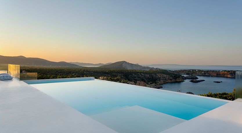 Photo of Shimmer & Sunlight