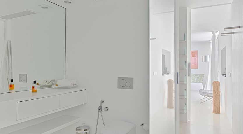 Photo of Shimmer & Sunlight