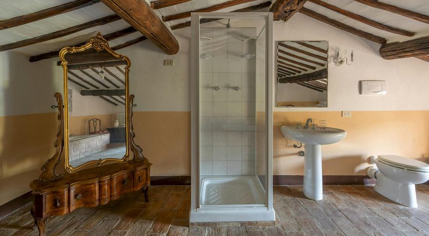 Photo of Umbrian Stone