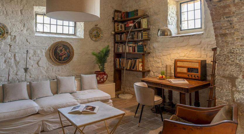 Photo of Umbrian Stone